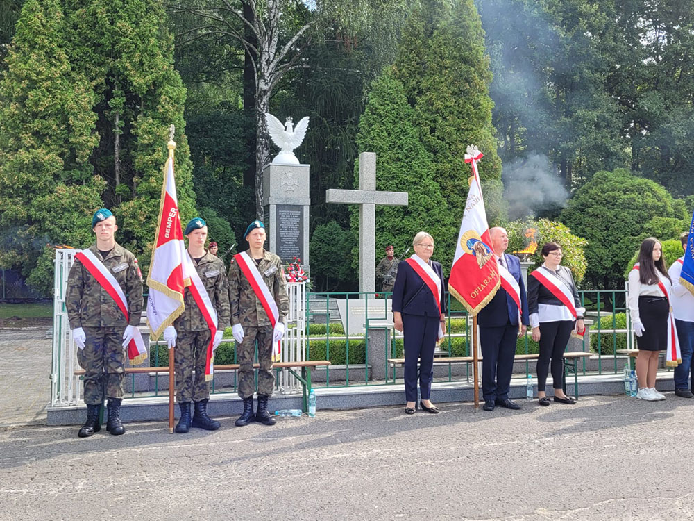 82 rocznica wybuchu II wojny światowej pod Pomnikiem Pamięci Żołnierzy Września 1939 r. w Gostyni